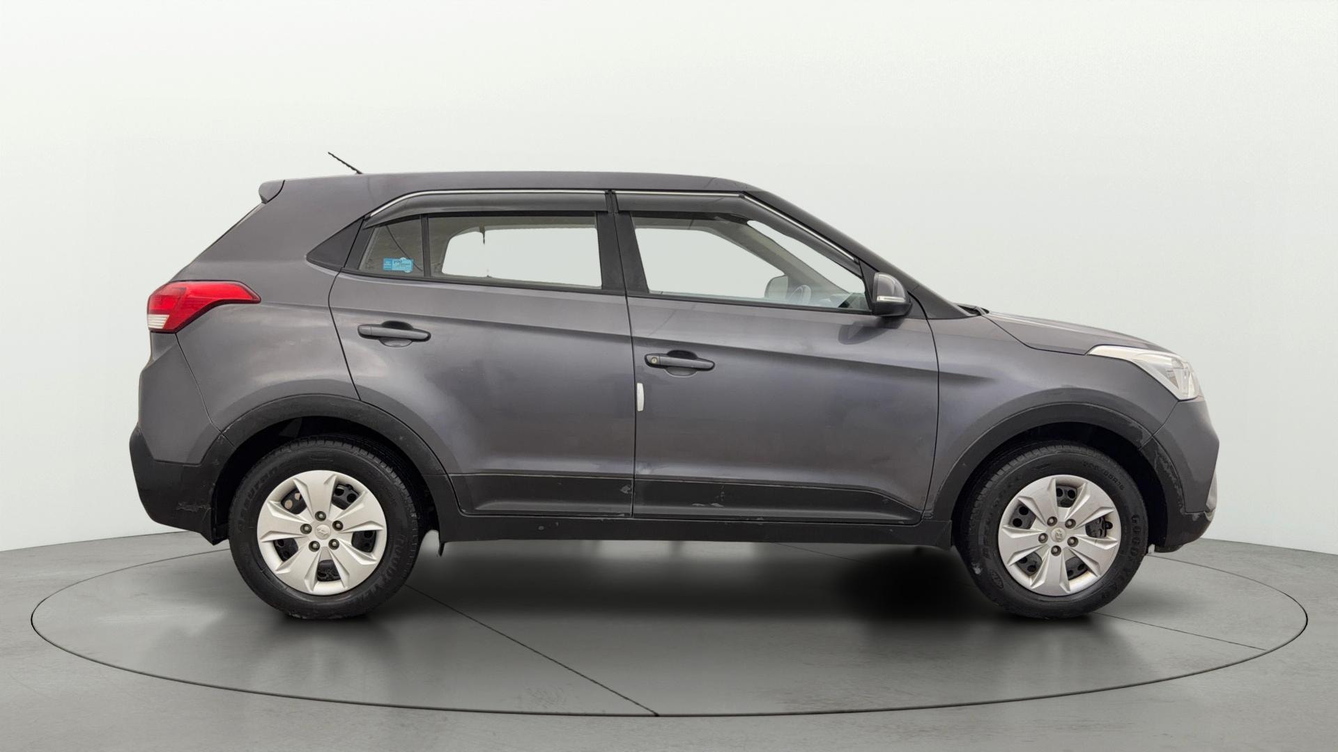 View 2018 Hyundai Creta 1.6 E Plus Petrol Image 8 Used 2018 Hyundai Creta 1.6 E Plus Petrol Image 8