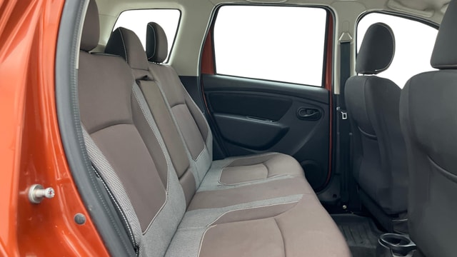 View Renault Duster Image 29 Used Renault Duster Image 29