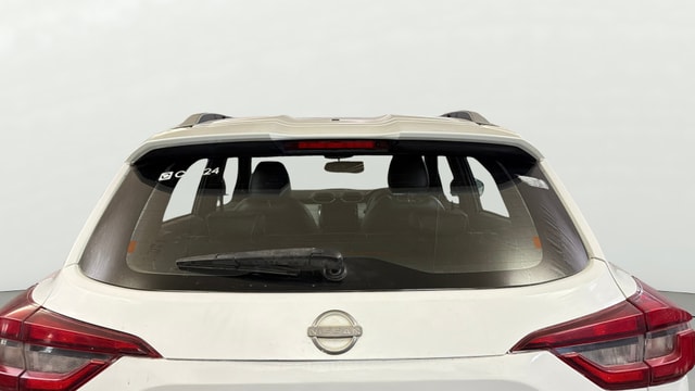 View Nissan Magnite Image 4 Used Nissan Magnite Image 4