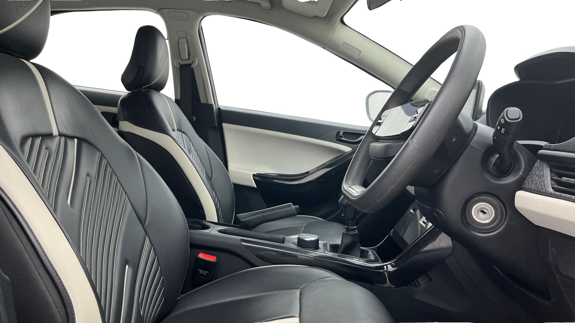 View 2024 Tata Nexon Revotron XE Image 26 Used 2024 Tata Nexon Revotron XE Image 26