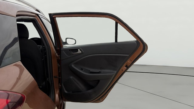 View Hyundai i20 Active Image 5 Used Hyundai i20 Active Image 5