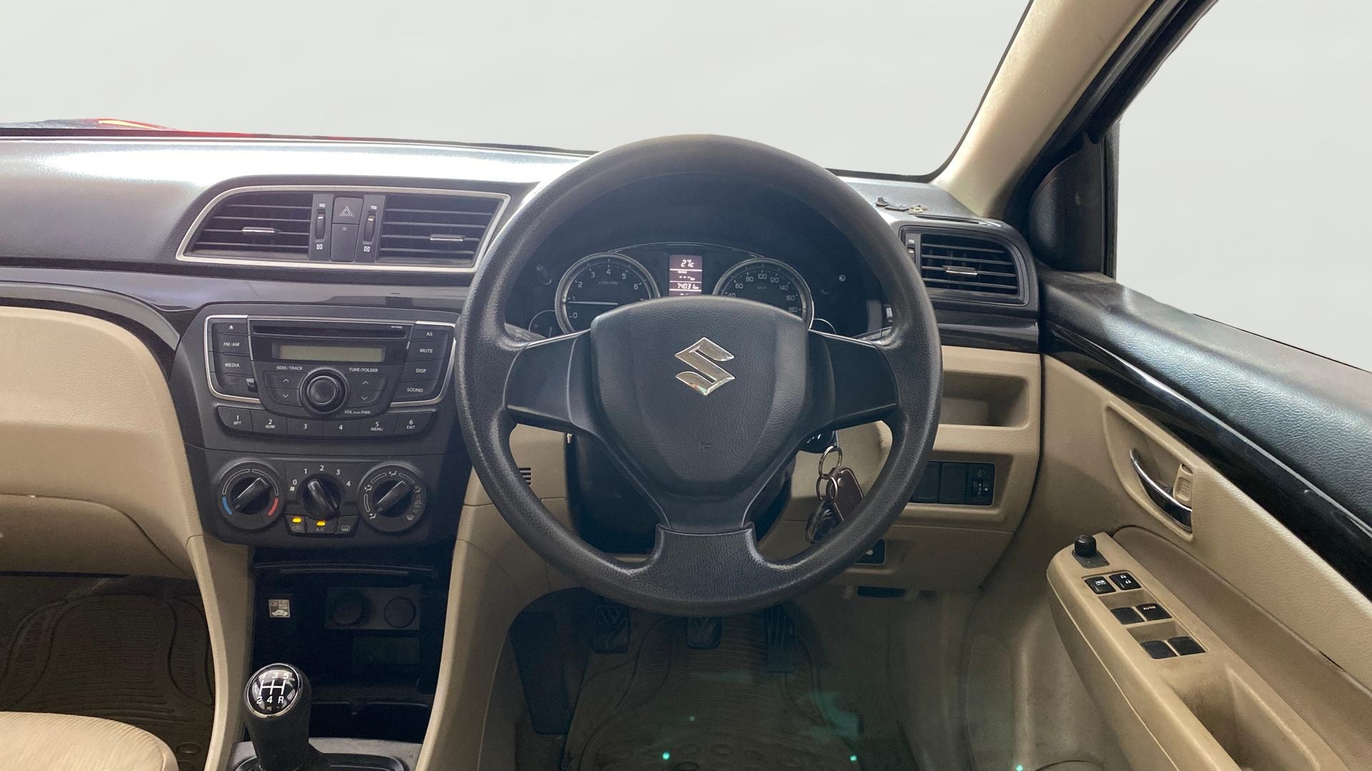 View 2015 Maruti Suzuki 1000 Base Variant Image 20 Used 2015 Maruti Suzuki 1000 Base Variant Image 20