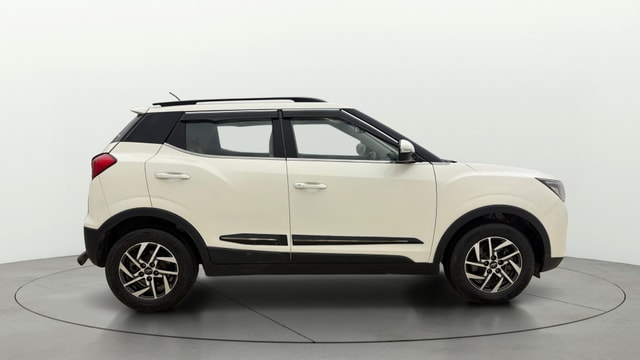 View Mahindra XUV300 Image 28 Used Mahindra XUV300 Image 28