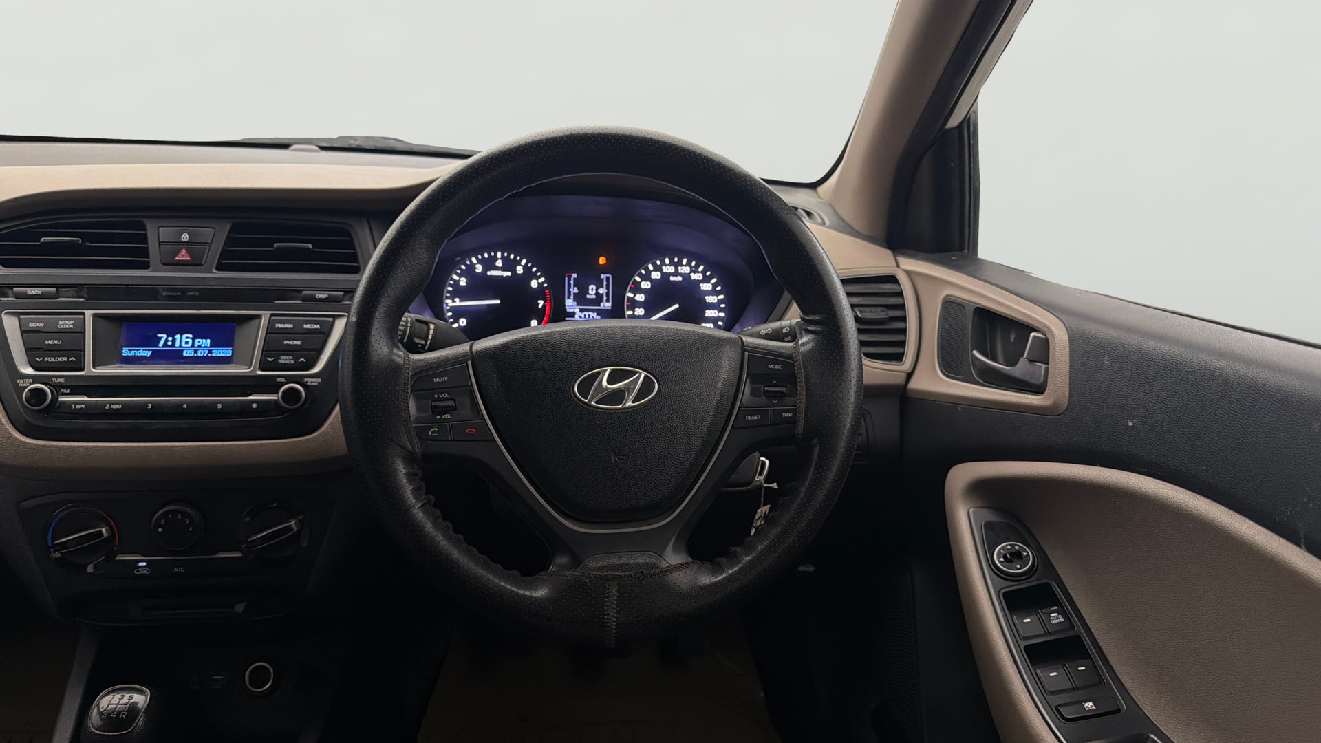 Used 2015 Hyundai Elite i20 Used 2015 Hyundai Elite i20