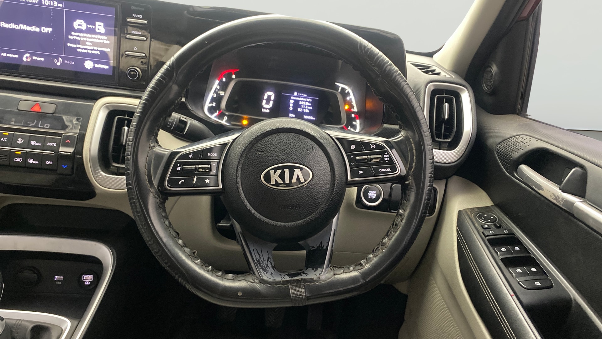 View 2021 Kia Sonet HTX Diesel Image 20 Used 2021 Kia Sonet HTX Diesel Image 20