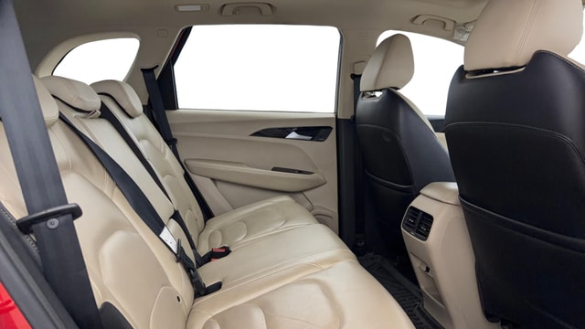View MG Hector Image 37 Used MG Hector Image 37