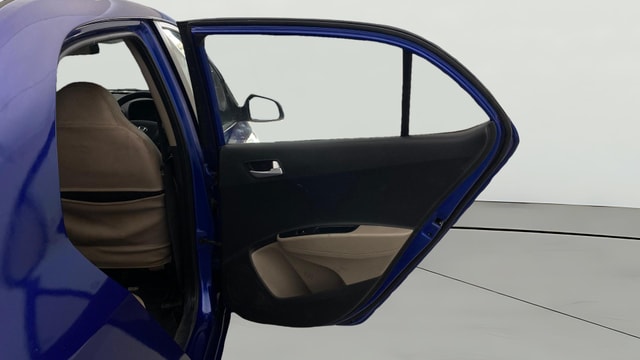 View Hyundai Xcent Image 7 Used Hyundai Xcent Image 7