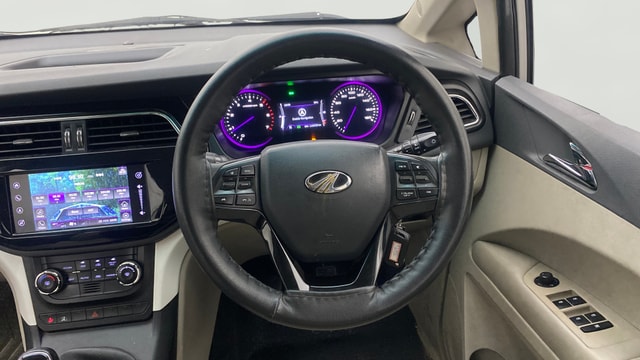 View Mahindra Marazzo Image 22 Used Mahindra Marazzo Image 22