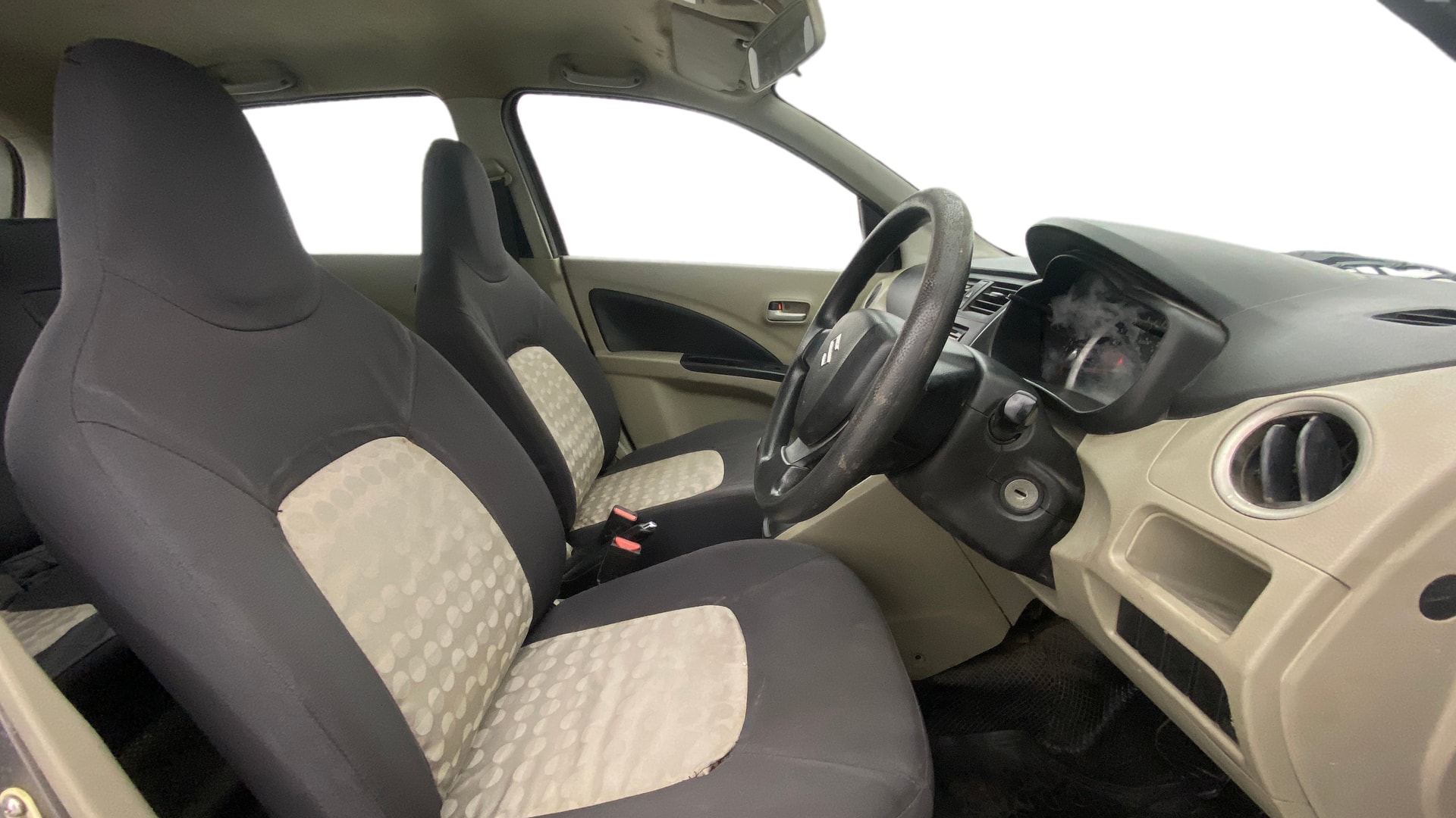 View 2014 Maruti Suzuki 1000 Base Variant Image 26 Used 2014 Maruti Suzuki 1000 Base Variant Image 26