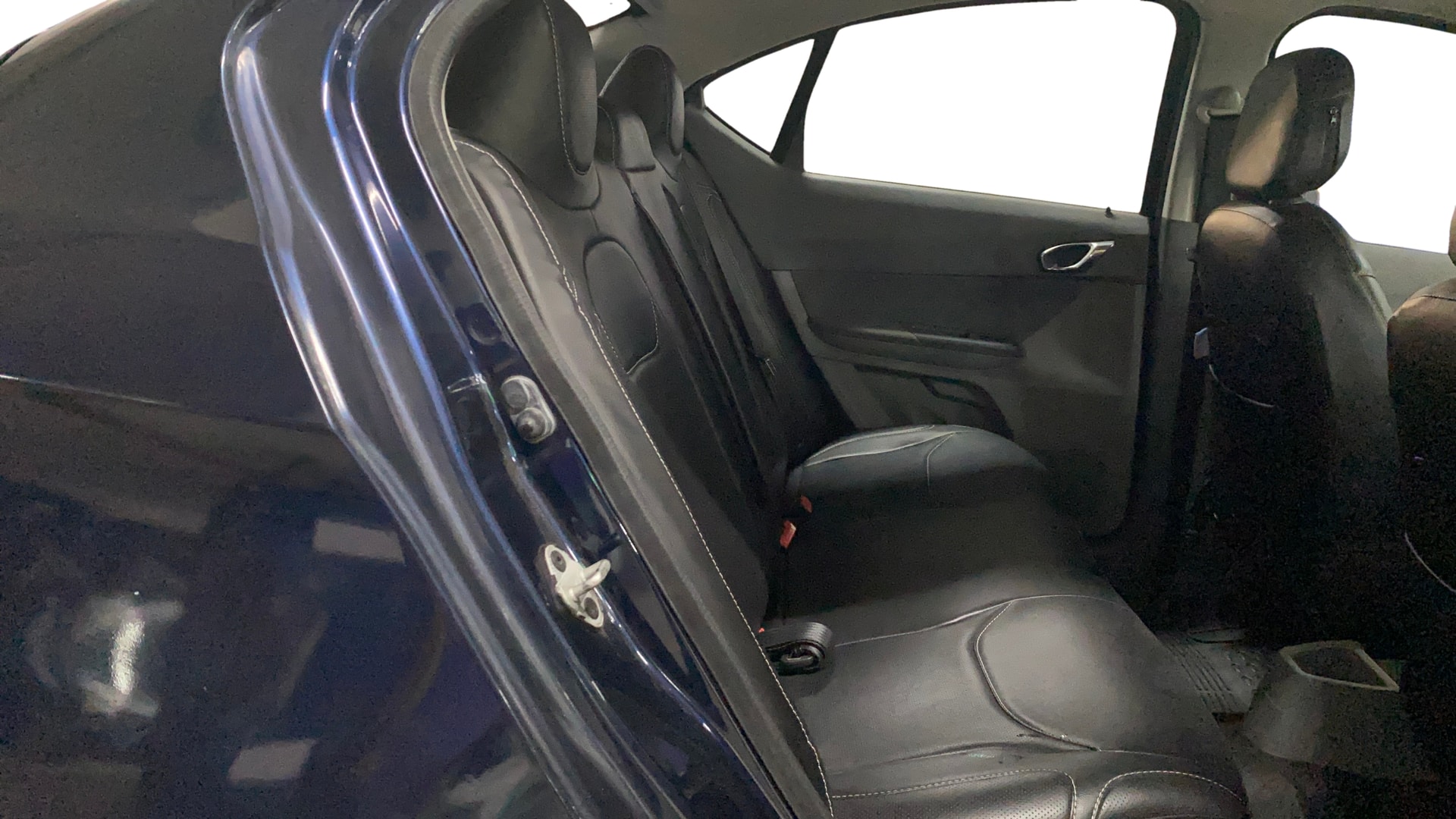 View 2021 Tata Tigor XE Diesel Image 10 Used 2021 Tata Tigor XE Diesel Image 10