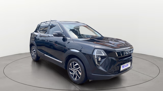 View Mahindra XUV 3XO Image 38 Used Mahindra XUV 3XO Image 38