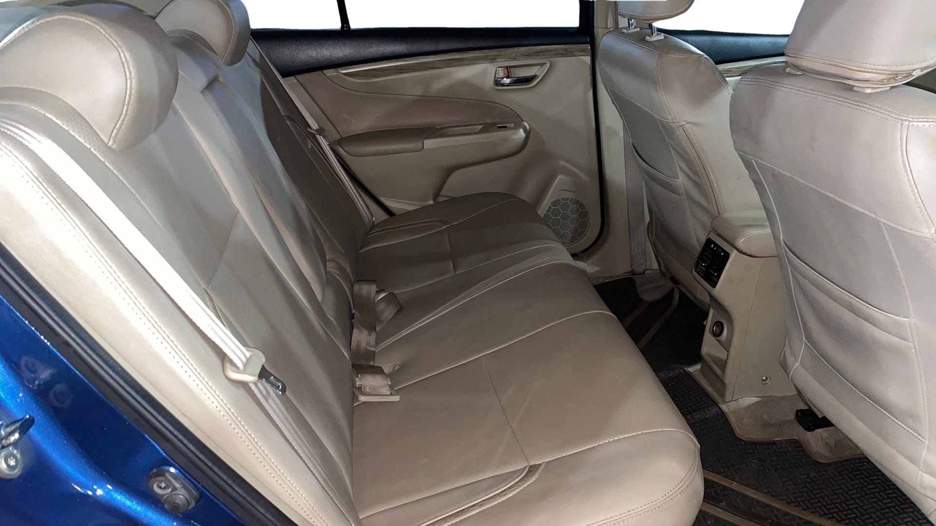 View 2020 Maruti Suzuki 1000 Base Variant Image 29 Used 2020 Maruti Suzuki 1000 Base Variant Image 29