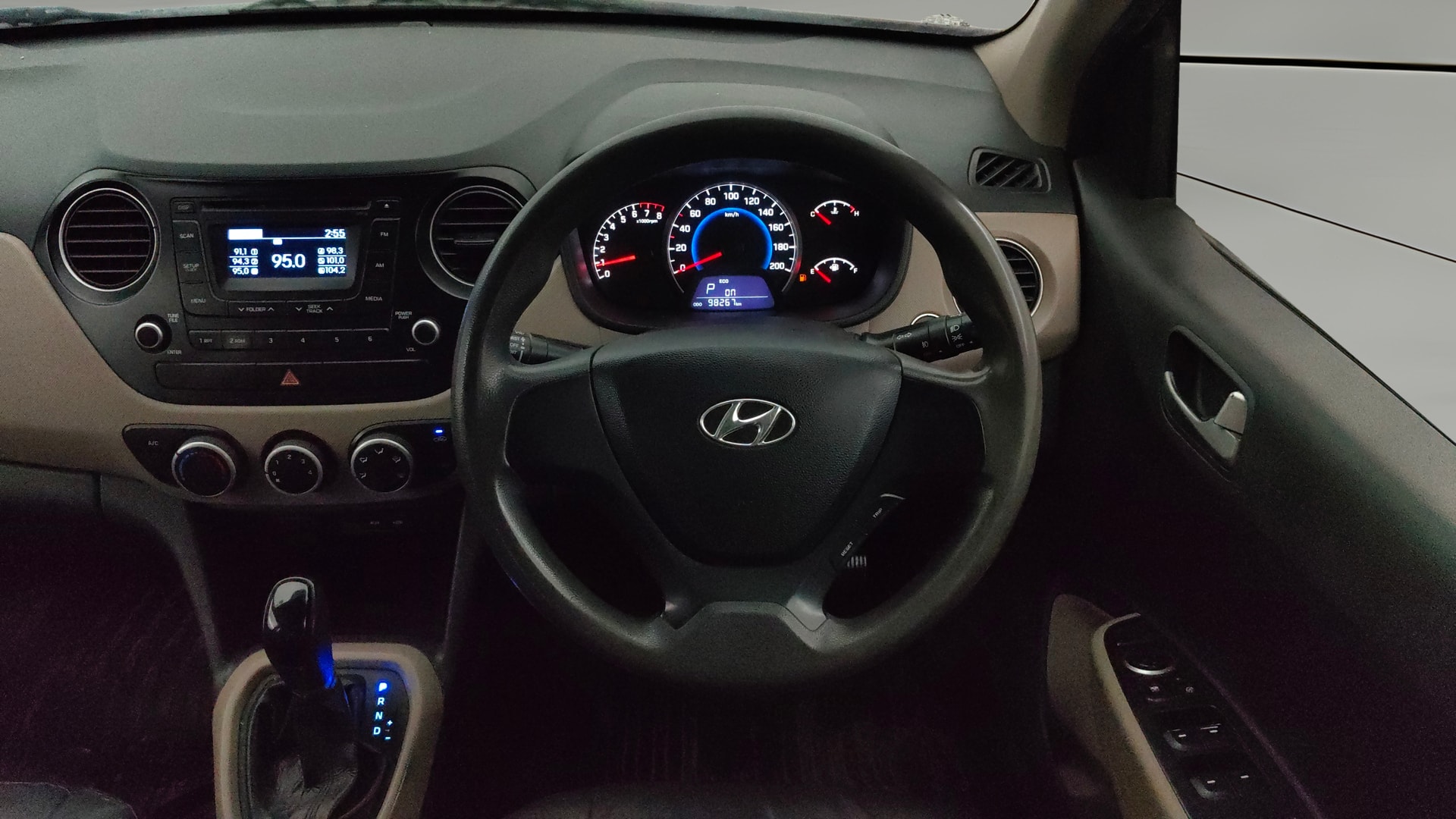 Used 2014 Hyundai Grand i10 Used 2014 Hyundai Grand i10