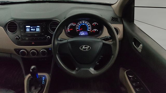 View Hyundai Grand i10 Image 20 Used Hyundai Grand i10 Image 20