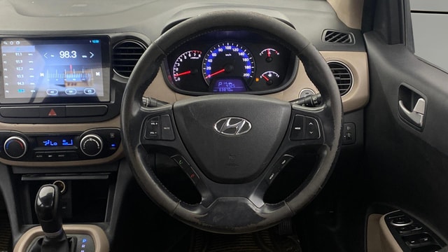 View Hyundai Xcent Image 20 Used Hyundai Xcent Image 20