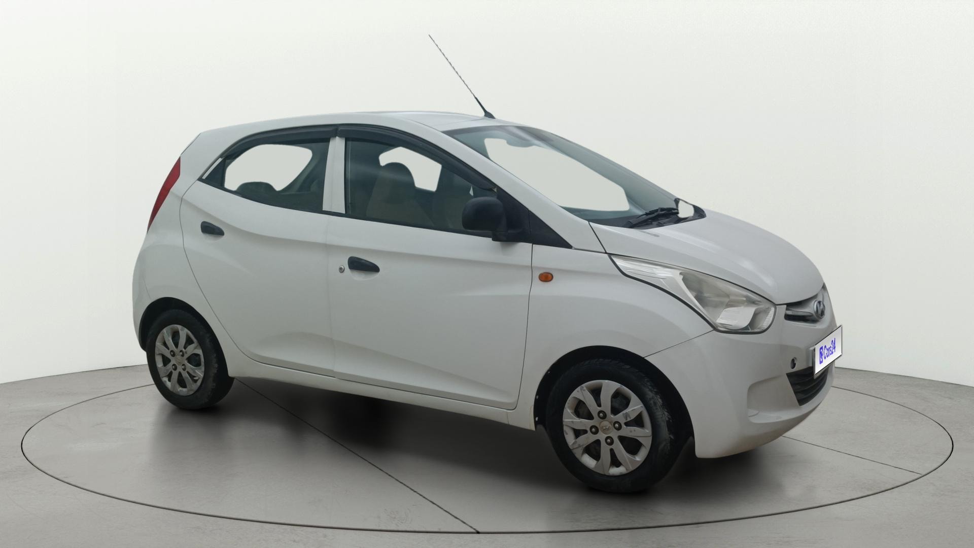 View 2018 Hyundai EON Magna Plus Image 35 Used 2018 Hyundai EON Magna Plus Image 35