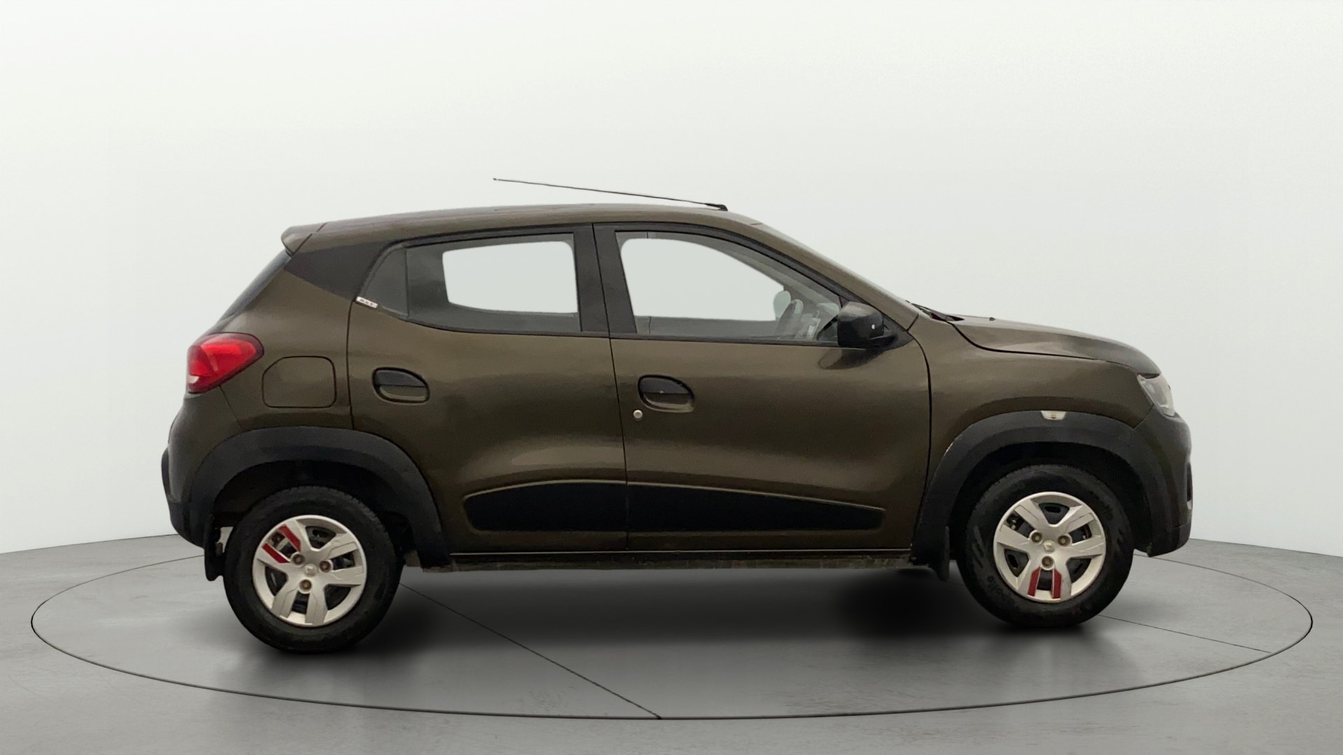 View 2019 Renault Kwid RXL 1.0 BS IV Image 29 Used 2019 Renault Kwid RXL 1.0 BS IV Image 29