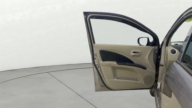 View Maruti Suzuki 1000 Image 30 Used Maruti Suzuki 1000 Image 30