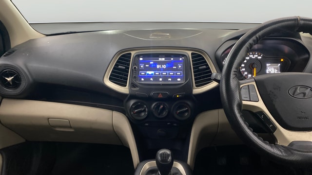View Hyundai New Santro Image 17 Used Hyundai New Santro Image 17
