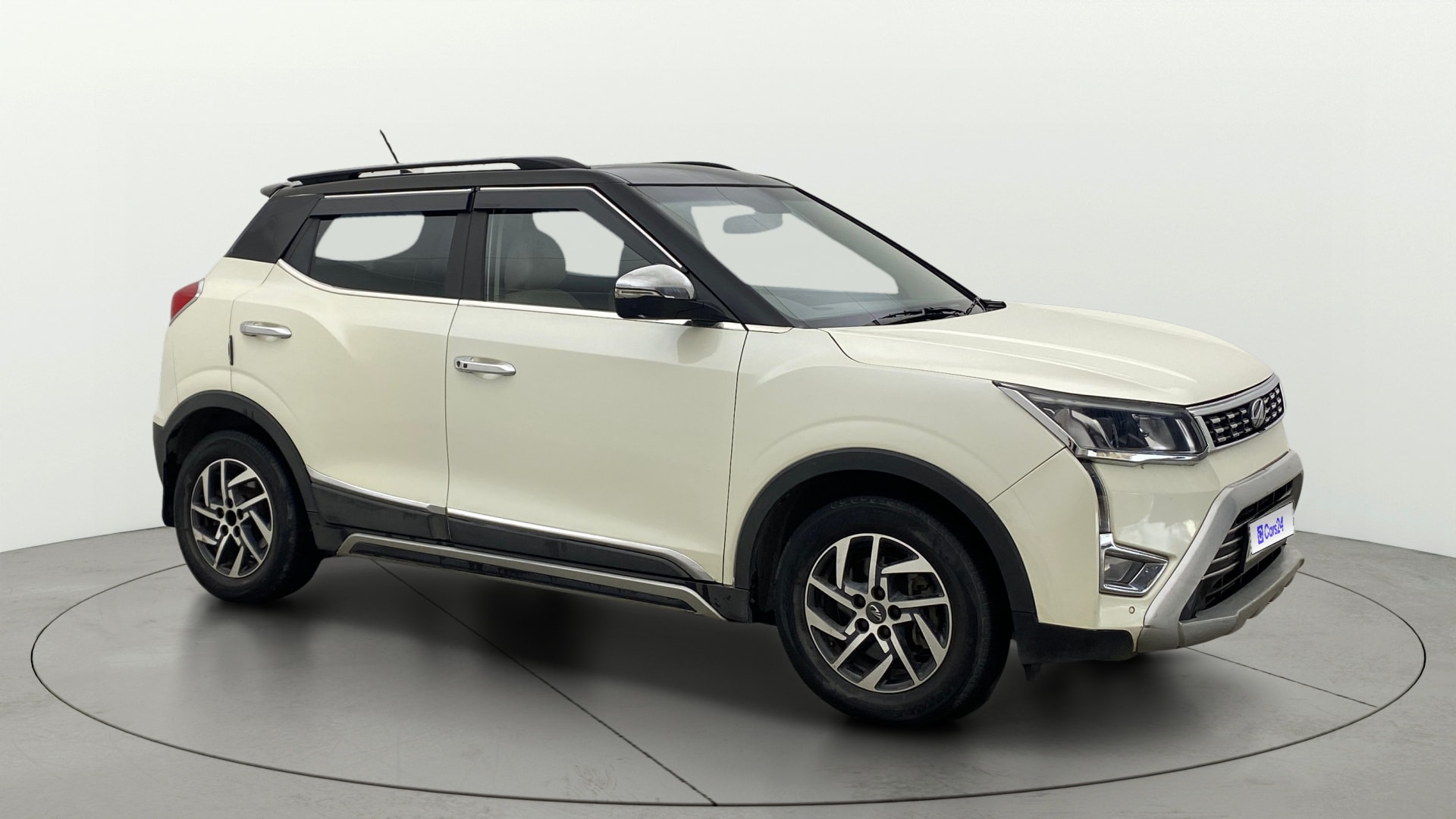 Used 2022 Mahindra XUV300 Used 2022 Mahindra XUV300