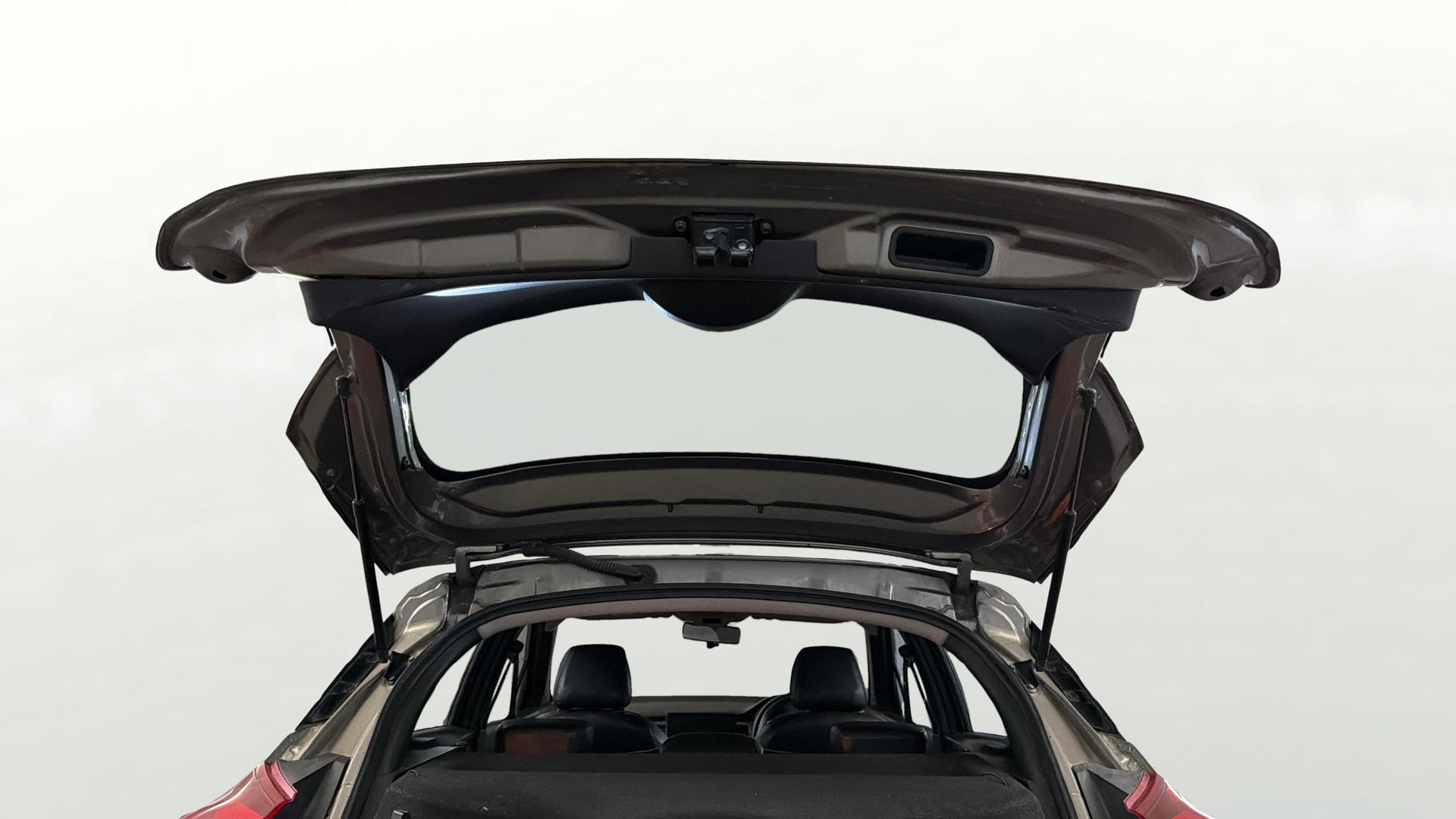 View 2019 Nissan Kicks XL Petrol BS IV Image 16 Used 2019 Nissan Kicks XL Petrol BS IV Image 16