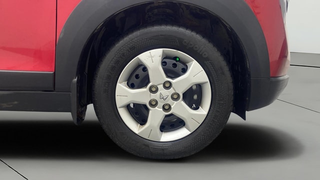 View Mahindra XUV 3XO Image 41 Used Mahindra XUV 3XO Image 41