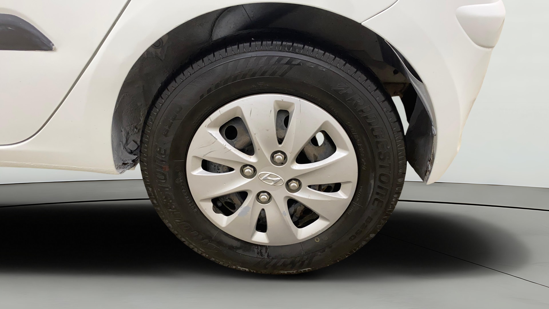 View 2013 Hyundai i10 1.1 Magna Image 11 Used 2013 Hyundai i10 1.1 Magna Image 11