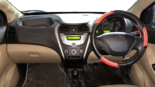 View Hyundai EON Image 15 Used Hyundai EON Image 15