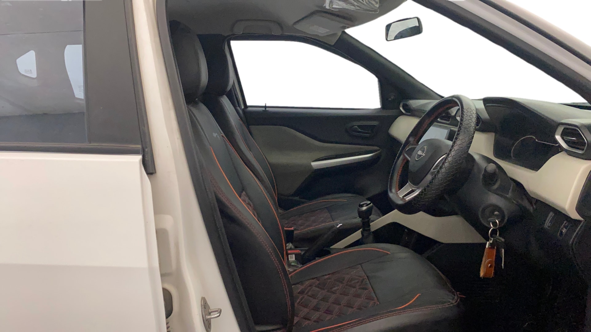 Used 2023 Nissan Magnite Used 2023 Nissan Magnite