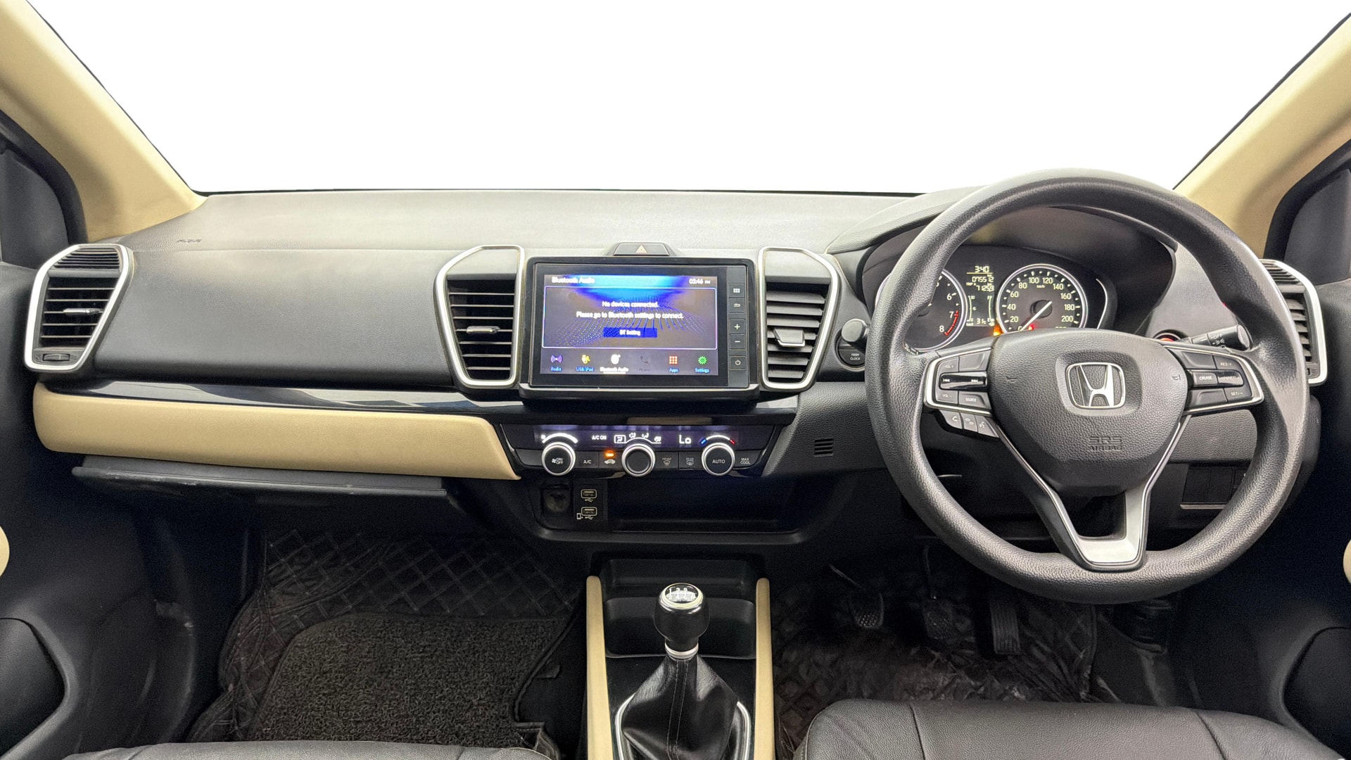 View 2022 Honda City ZX MT Diesel Anniversary Edition Image 16 Used 2022 Honda City ZX MT Diesel Anniversary Edition Image 16