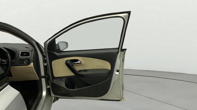 View Skoda Rapid Image 43 Used Skoda Rapid Image 43
