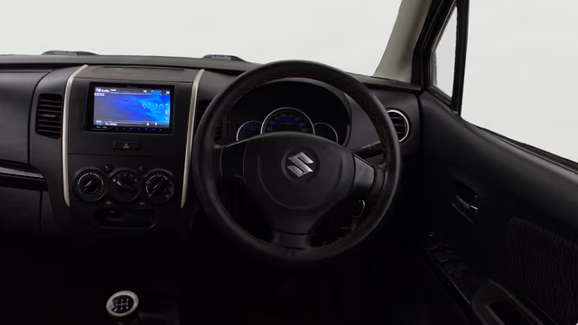 View Maruti Suzuki Stingray Image 20 Used Maruti Suzuki Stingray Image 20