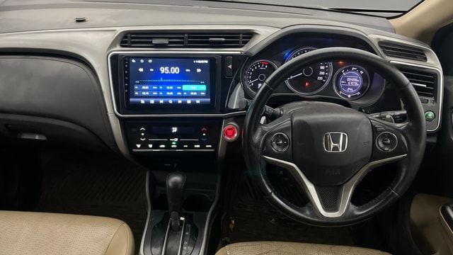 View Honda City ZX Image 20 Used Honda City ZX Image 20