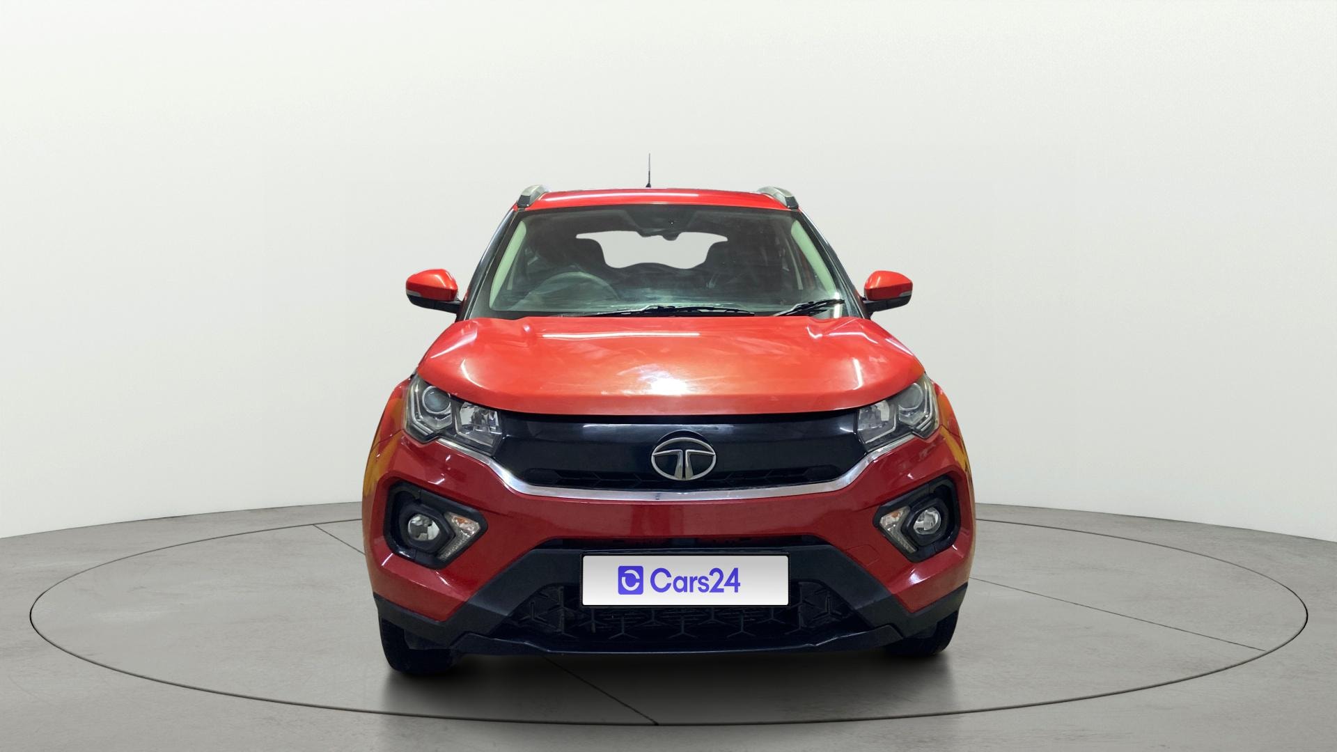 View 2021 Tata Nexon Revotron XE Image 1 Used 2021 Tata Nexon Revotron XE Image 1