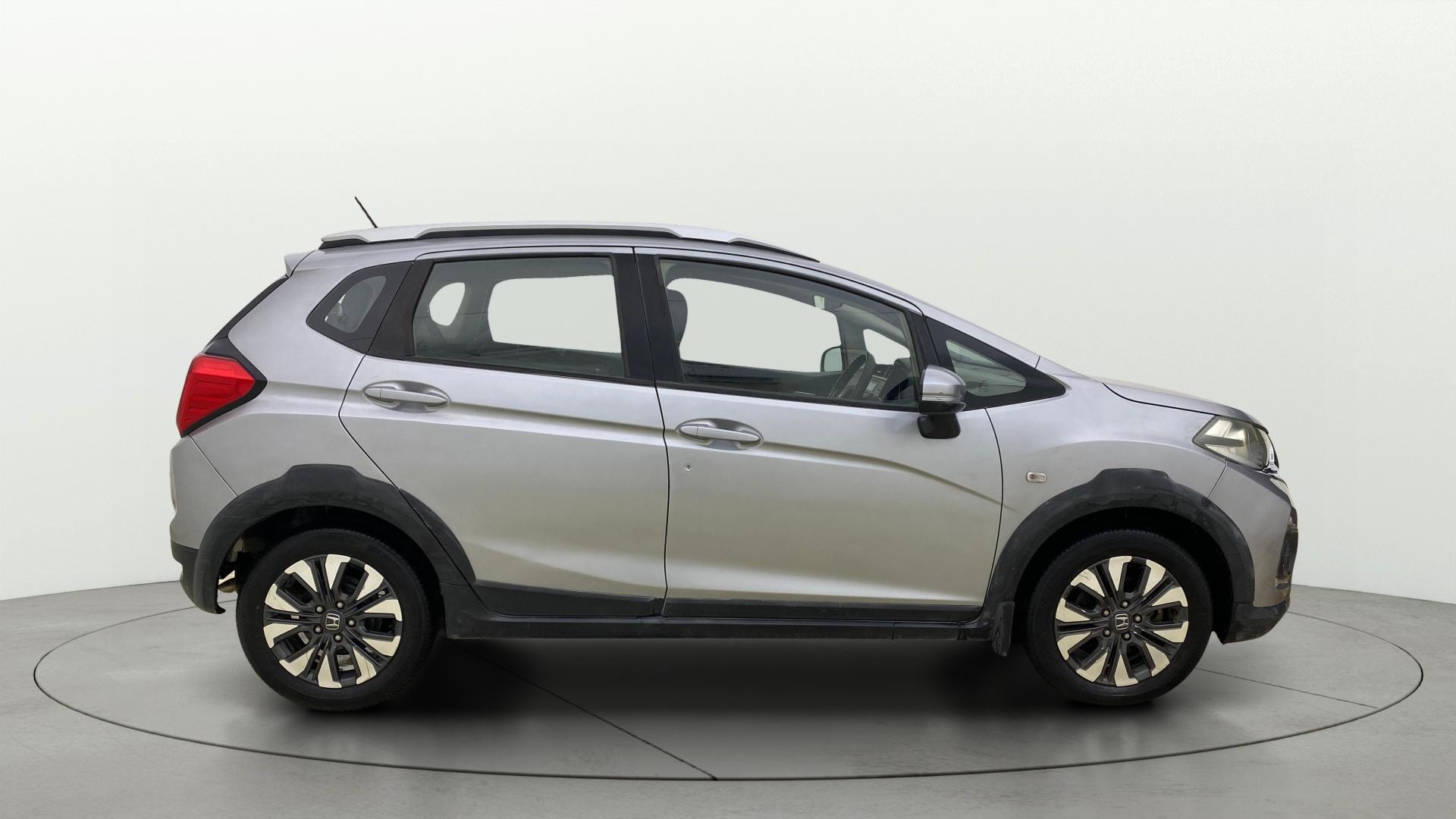 View 2021 Honda WR-V S MT Diesel Edge Edition Image 8 Used 2021 Honda WR-V S MT Diesel Edge Edition Image 8
