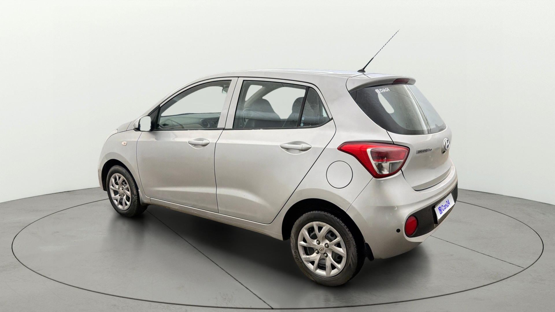 Used 2018 Hyundai Grand i10 Used 2018 Hyundai Grand i10