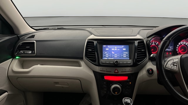 View Mahindra XUV300 Image 18 Used Mahindra XUV300 Image 18