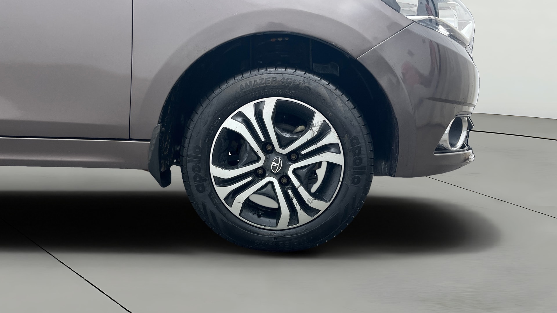View 2019 Tata Tiago Revotorq XB Image 39 Used 2019 Tata Tiago Revotorq XB Image 39