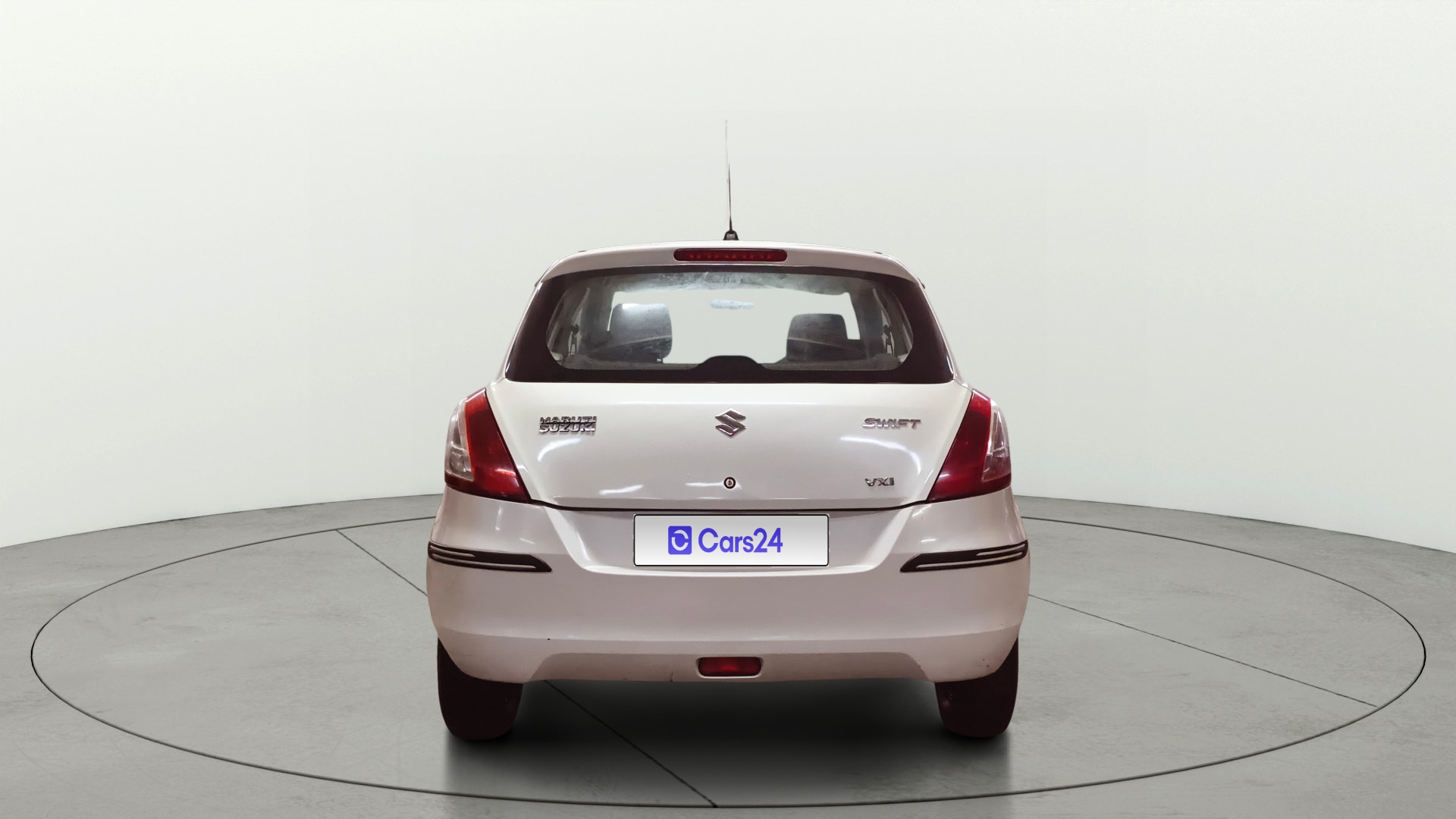 View 2017 Maruti Suzuki 1000 Base Variant Image 38 Used 2017 Maruti Suzuki 1000 Base Variant Image 38