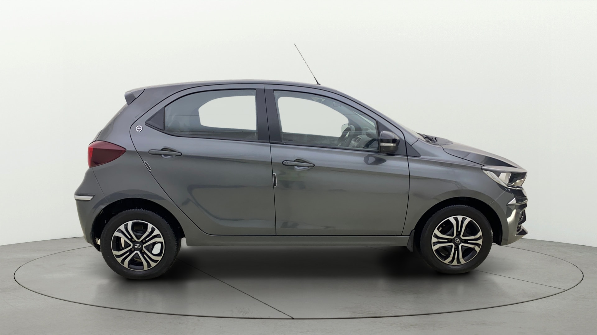 Used 2023 Tata Tiago Used 2023 Tata Tiago