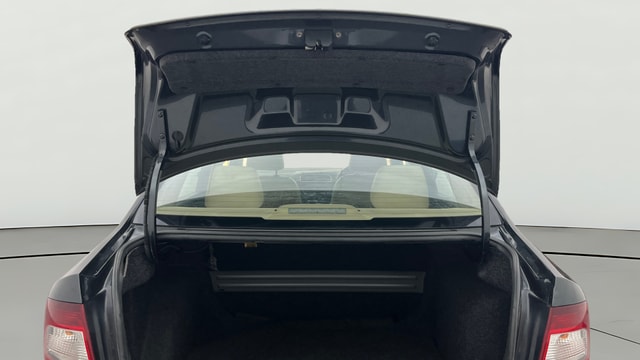 View Skoda Rapid Image 16 Used Skoda Rapid Image 16