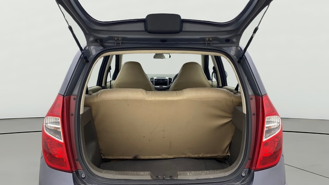 View Hyundai i10 Image 36 Used Hyundai i10 Image 36