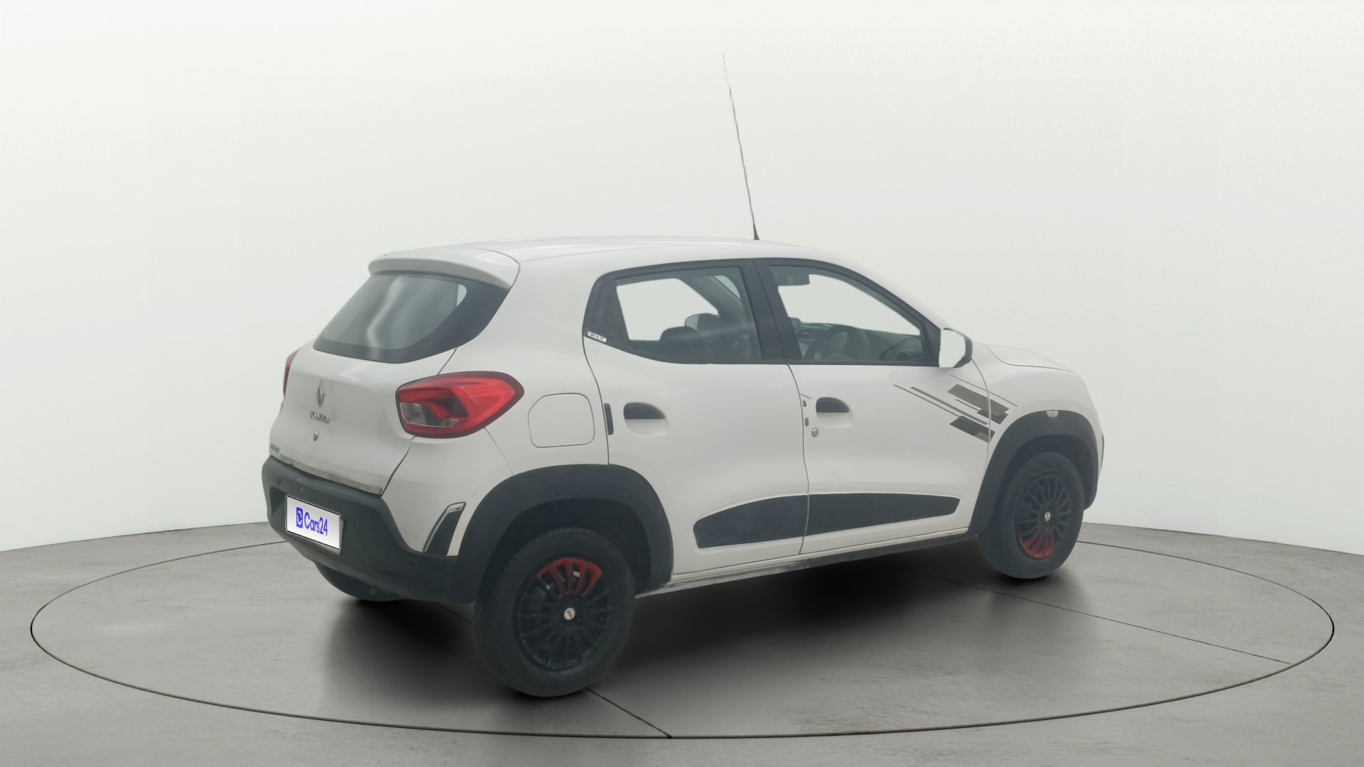 View 2017 Renault Kwid RXT 1.0 Image 42 Used 2017 Renault Kwid RXT 1.0 Image 42