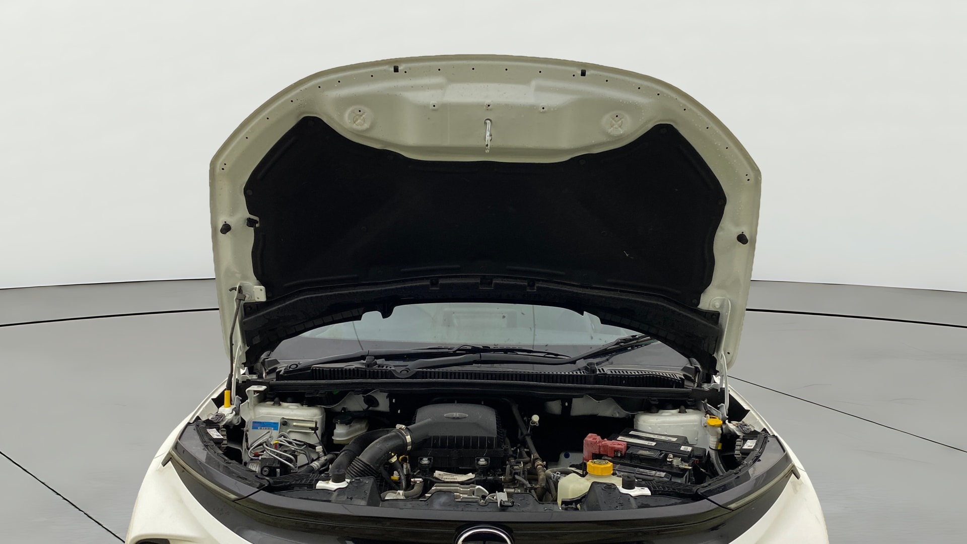 View 2025 Tata Nexon Revotron XE Image 32 Used 2025 Tata Nexon Revotron XE Image 32