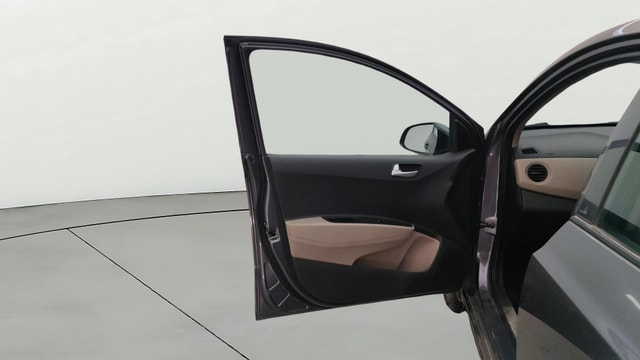 View Hyundai Grand i10 Image 35 Used Hyundai Grand i10 Image 35