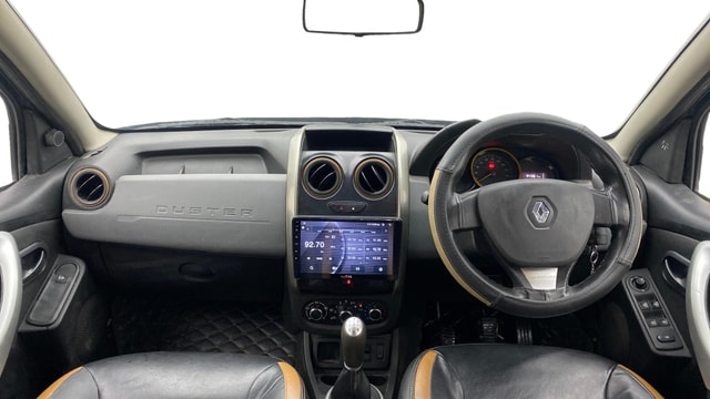 View Renault Duster Image 15 Used Renault Duster Image 15