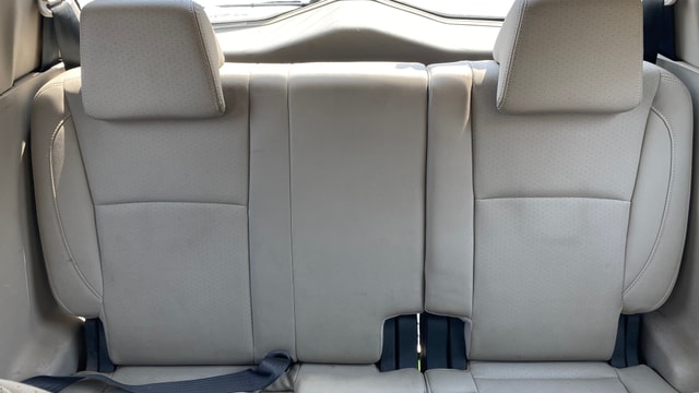 View Mahindra Marazzo Image 10 Used Mahindra Marazzo Image 10