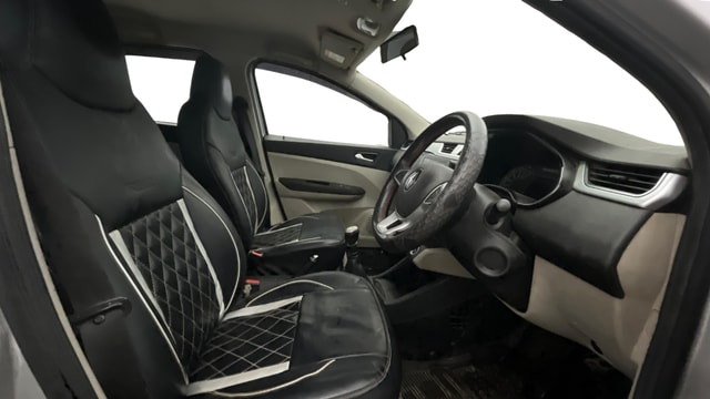 View Renault Triber Image 18 Used Renault Triber Image 18
