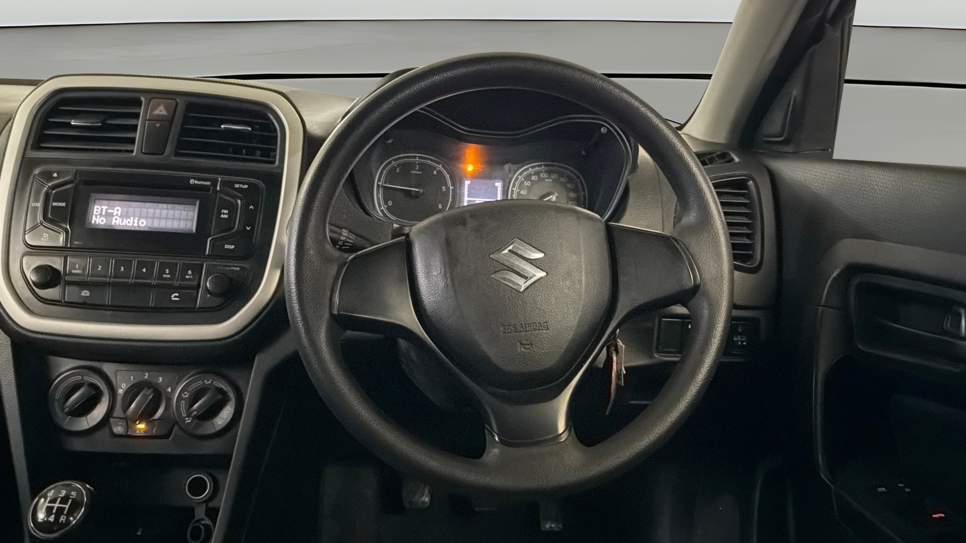 View 2019 Maruti Suzuki 1000 Base Variant Image 20 Used 2019 Maruti Suzuki 1000 Base Variant Image 20