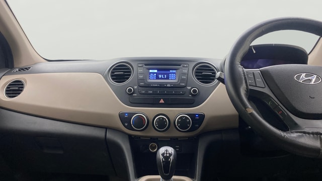 View Hyundai Grand i10 Image 17 Used Hyundai Grand i10 Image 17